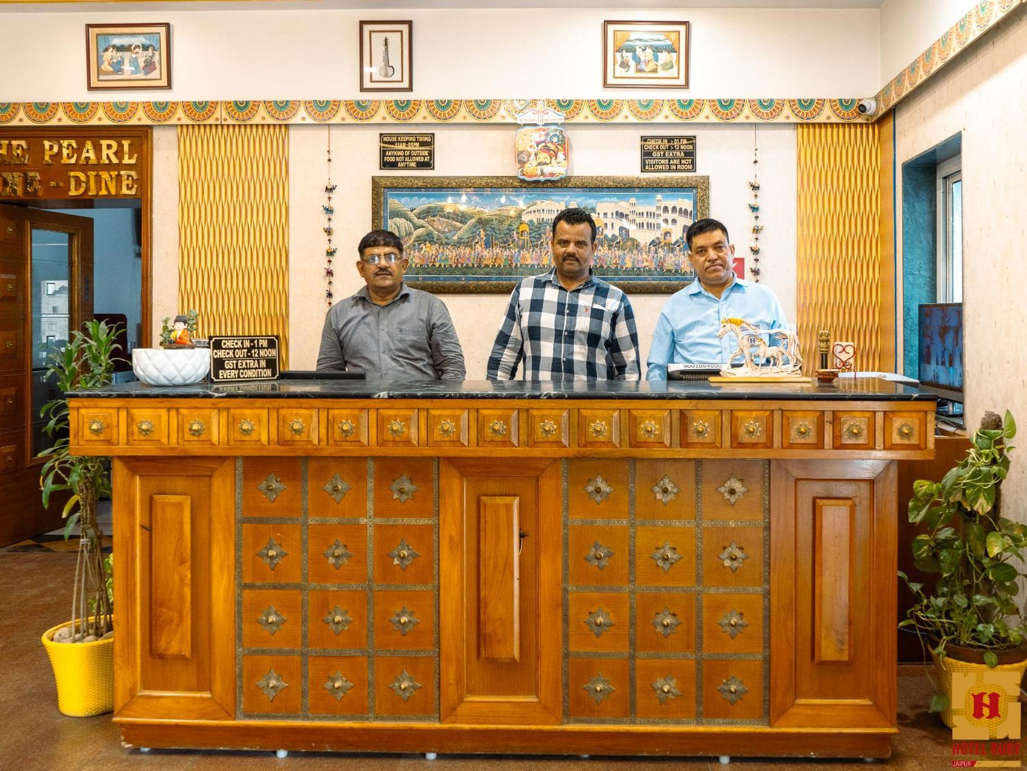 Hotel Ruby Jaipur Bagian luar foto