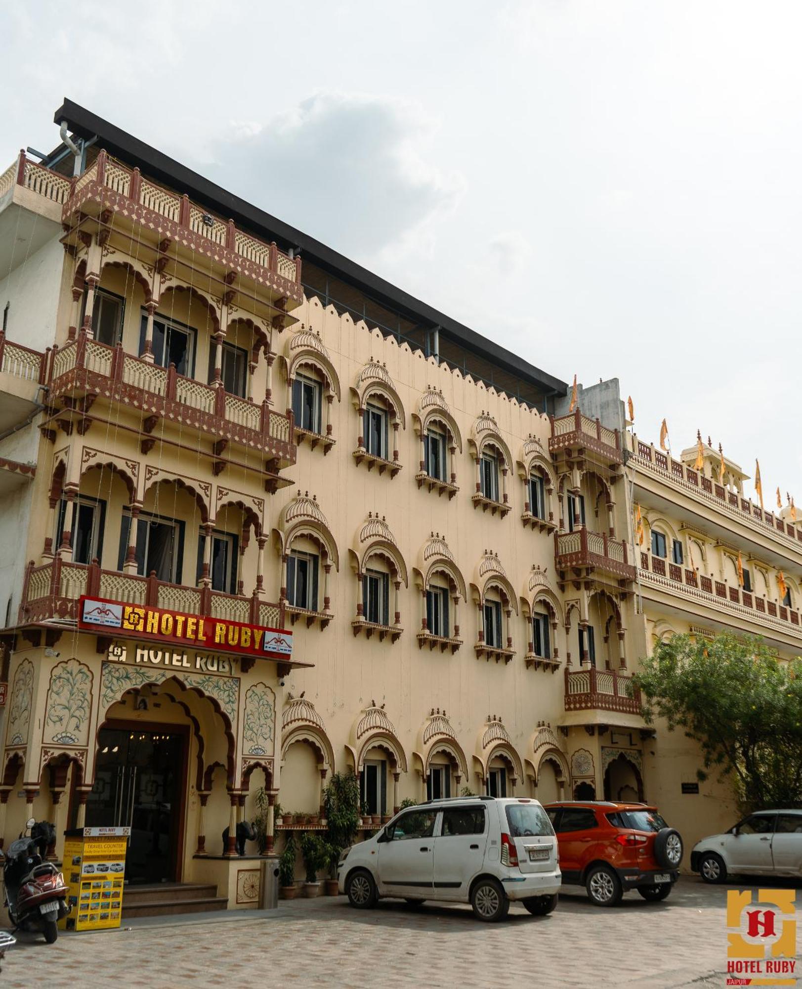 Hotel Ruby Jaipur Bagian luar foto