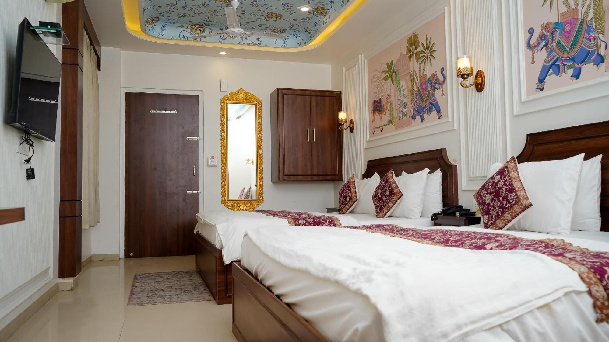 Hotel Ruby Jaipur Bagian luar foto