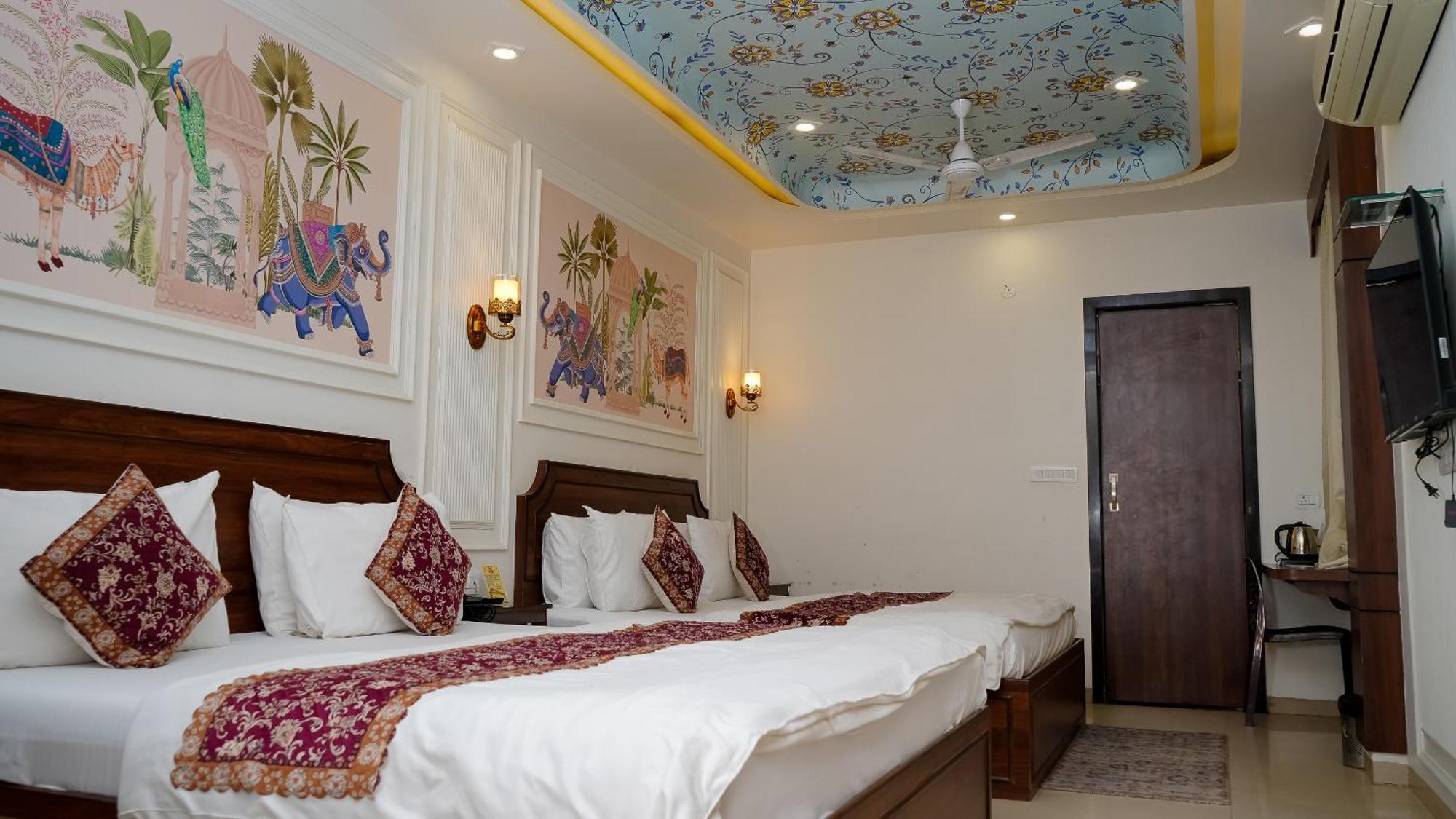 Hotel Ruby Jaipur Bagian luar foto